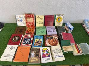 lot 55 image: Cookbooks