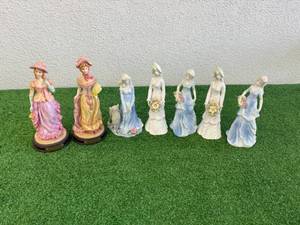 lot 65 image: Figurines