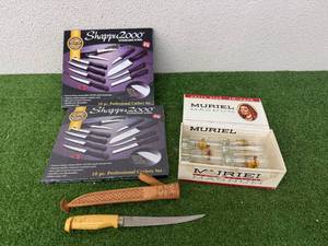 lot 81 image: Knives & Shot Glasses