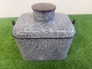 Vintage Cream City Graniteware Lunch Box