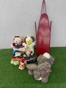 lot 101 image: Stuffed Animals & Toy Ironing Board