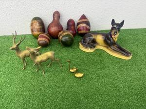 lot 102 image: Home Decor, Brass Items