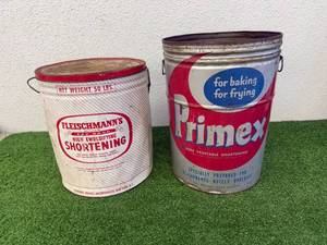 lot 117 image: Shortening Tins
