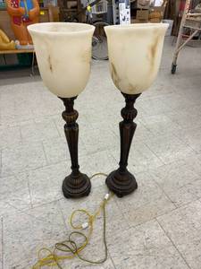 lot 119 image: Matching Lamps