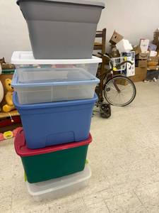 lot 171 image: 6 Totes with Lids