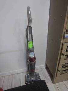lot 55 image: Bissell Symphony Cleaner - Vacuum and Steam Mop Combo