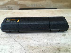 lot 65 image: 38 Gearwrench Fixed Head Preset Torque Wrench