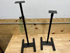 lot 88 image: Lot of 2- Black Speaker Stands