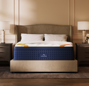 lot 28 image: Dreamcloud Premier Rest Luxury Gel Memory Foam 14 King Mattress 043025360.94