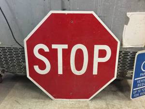 lot 101 image: Classic STOP Sign - 30