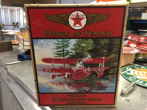 lot 111 image: Texaco 1936 The Duck - Die Cast Airplane