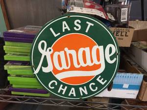 lot 117 image: Last Chance Garage - Porcelain Sign 11 14