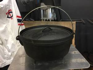 lot 123 image: Amazon Basics Cast Iron Footed Camp KettlePot