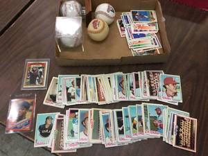 lot 247 image: MLB 1970s-80s-90s Ball Cards - Balls