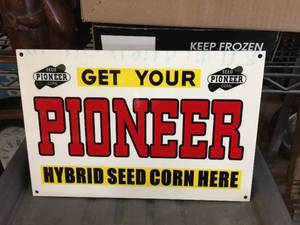 lot 258 image: Pioneer Seed - Metal Enamel Porcelain Sign 12 x 8