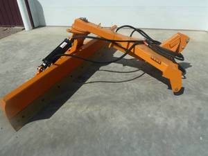 lot 19 image: Landhoner Grader Blade 9