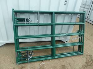 lot 42 image: Landhoner Cattle Gates 6