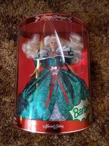 lot 3 image: 1995 Happy Holidays Barbie - NewSealed