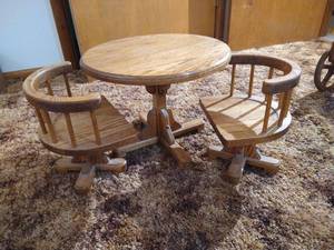lot 28 image: Wooden Doll Table & (2) Rolling Swivel Chairs