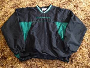 lot 30 image: Medium Sioux Light Pullover Jacket