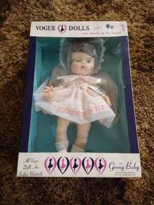 lot 41 image: Vintage 12 Ginny Baby Doll