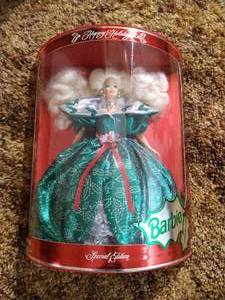 lot 43 image: 1995 Happy Holidays Barbie - NewSealed