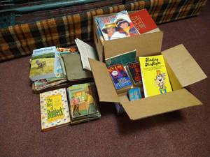 lot 67 image: Huge Book & Magazine Lot