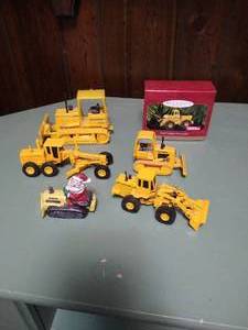 lot 71 image: John Deere Lot