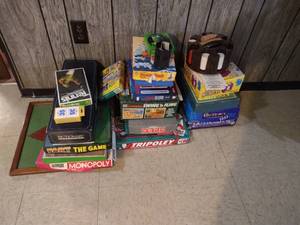lot 108 image: Huge Pile of Games - Some Vintage