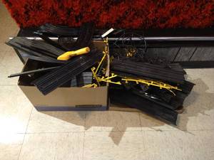 lot 118 image: Large  Lot of Vintage Aurora Slot Car Race Track