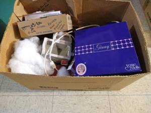 lot 125 image: Box of Christmas Village Items