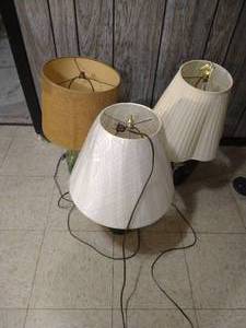 lot 135 image: (3) Vintage Lamps