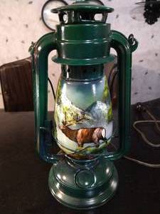 lot 139 image: Hand Painted Decorative Lamp