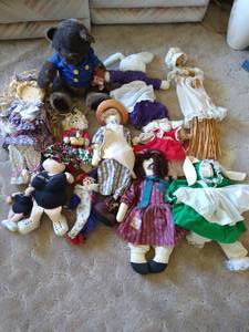lot 187 image: Large Lot of Dolls - Many Handmade