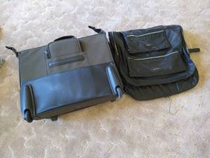 lot 188 image: (2) Garment Travel Bags