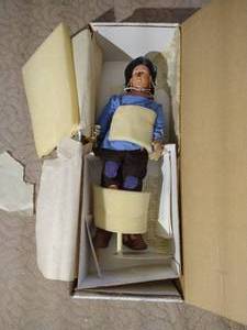 lot 224 image: Franklin Heirloom Wizard of Oz Doll - Scarecrow