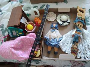 lot 262 image: (2) Trays of Misc - Decor, Etc