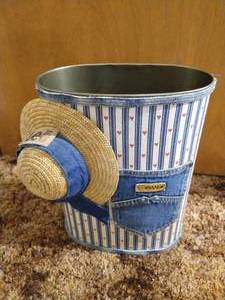 lot 268 image: Neat Decorated Dustbin - DenimDoll Themed