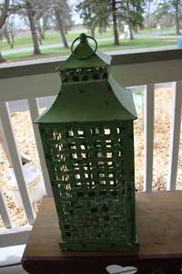 lot 24 image: Green Vintage Metal Lantern with Handle