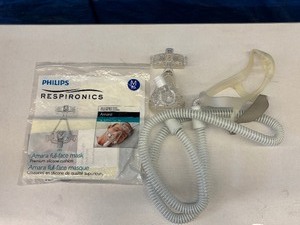 lot 17 image: Philips Respironics Amara Premium Silicone Cushion Full-Face Mask - Size Medium - Appears New
