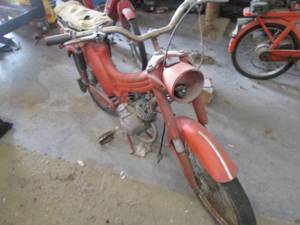 lot 3 image: Wards Wheeled Goods 250-0 Mo-ped mo...