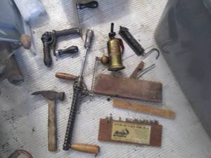 lot 42 image: Vintage Stanley #45 plane bits in w...