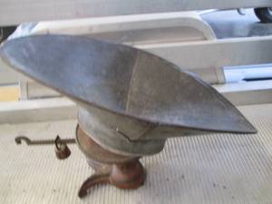 lot 44 image: Antique European design copper scal...