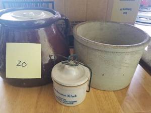 lot 20 image: Bean Pot, Small Crock -asis and Covered Cheese Crock