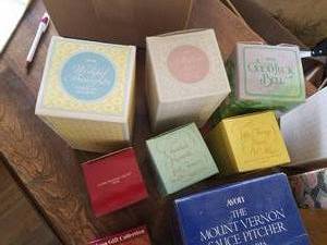 lot 38 image: NOS Avon Items