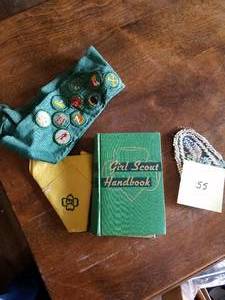 lot 55 image: Vintage Girl Scout Items