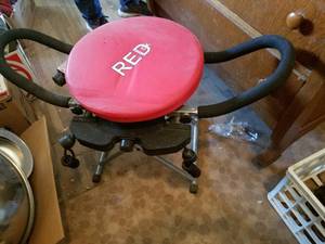 lot 75 image: Red DX Fitness Machine