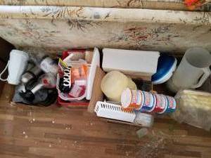 lot 101 image: 4- Boxes of Plasticware