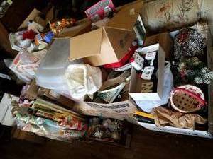 lot 103 image: Very Large Lot of Christmas and Fall Decor