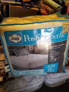 lot 155 image: New Queen Posturepedic Mattress Pad